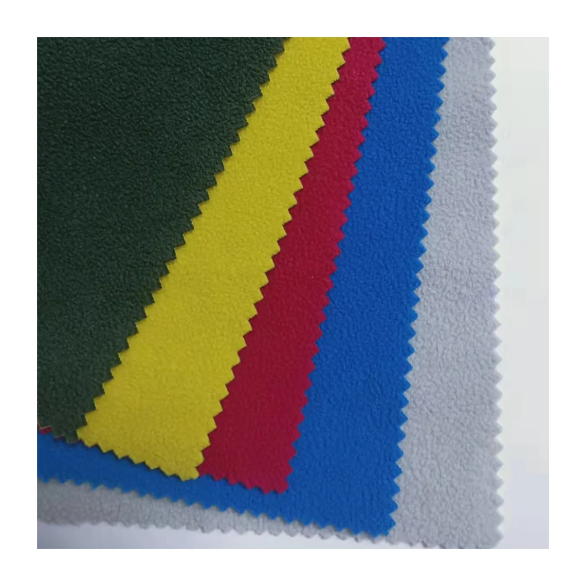 

Anti-pill 100 Polyester Single Side Brushed Printed Polar Fleece Fabric for Garments