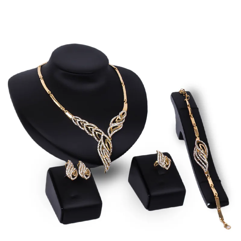 

2021 Sailing Bridal Jewelry Sets for Women 4 Pieces Sets Multi Color Crystal Rhinestone Geometric Feather Necklace Earrings Set