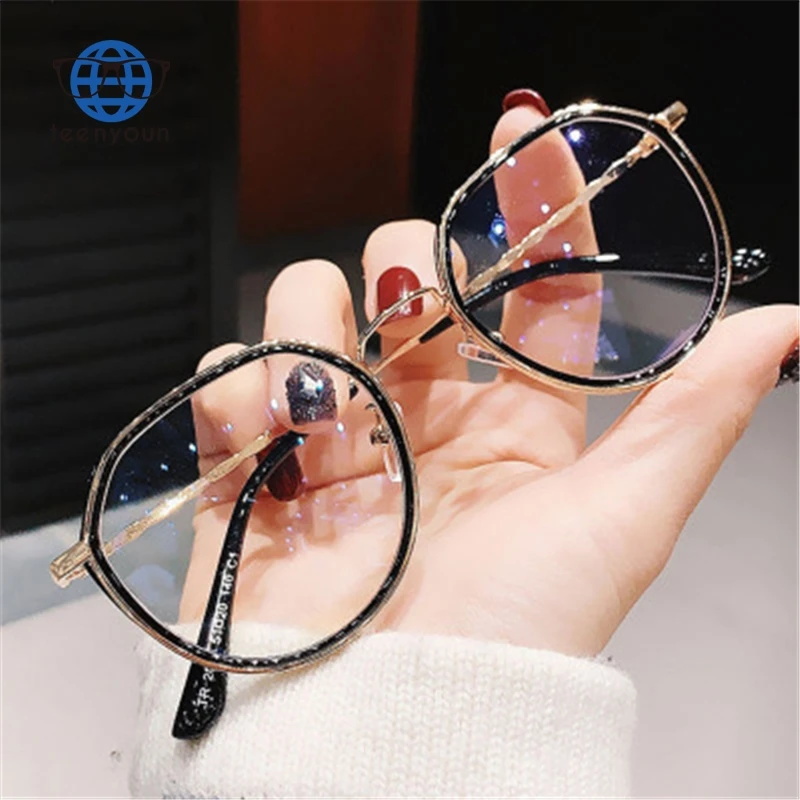 Teenyoun Blue Light Blocking Glasses Women Men Fashion Round Myopia Eyeglasses Oversized Frames Metal Optical Eyewear