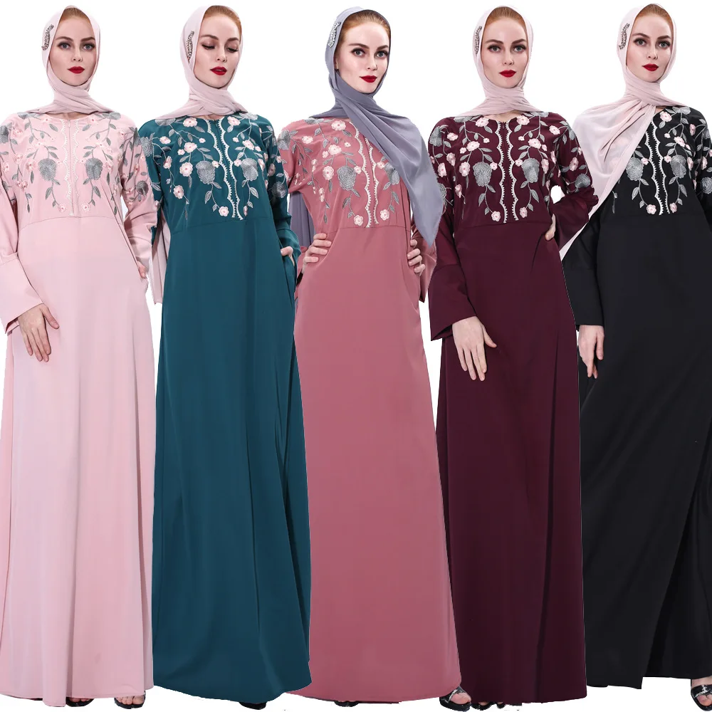 

New fashion embroidered dress retro A-line slim front zipper Muslim robe girl