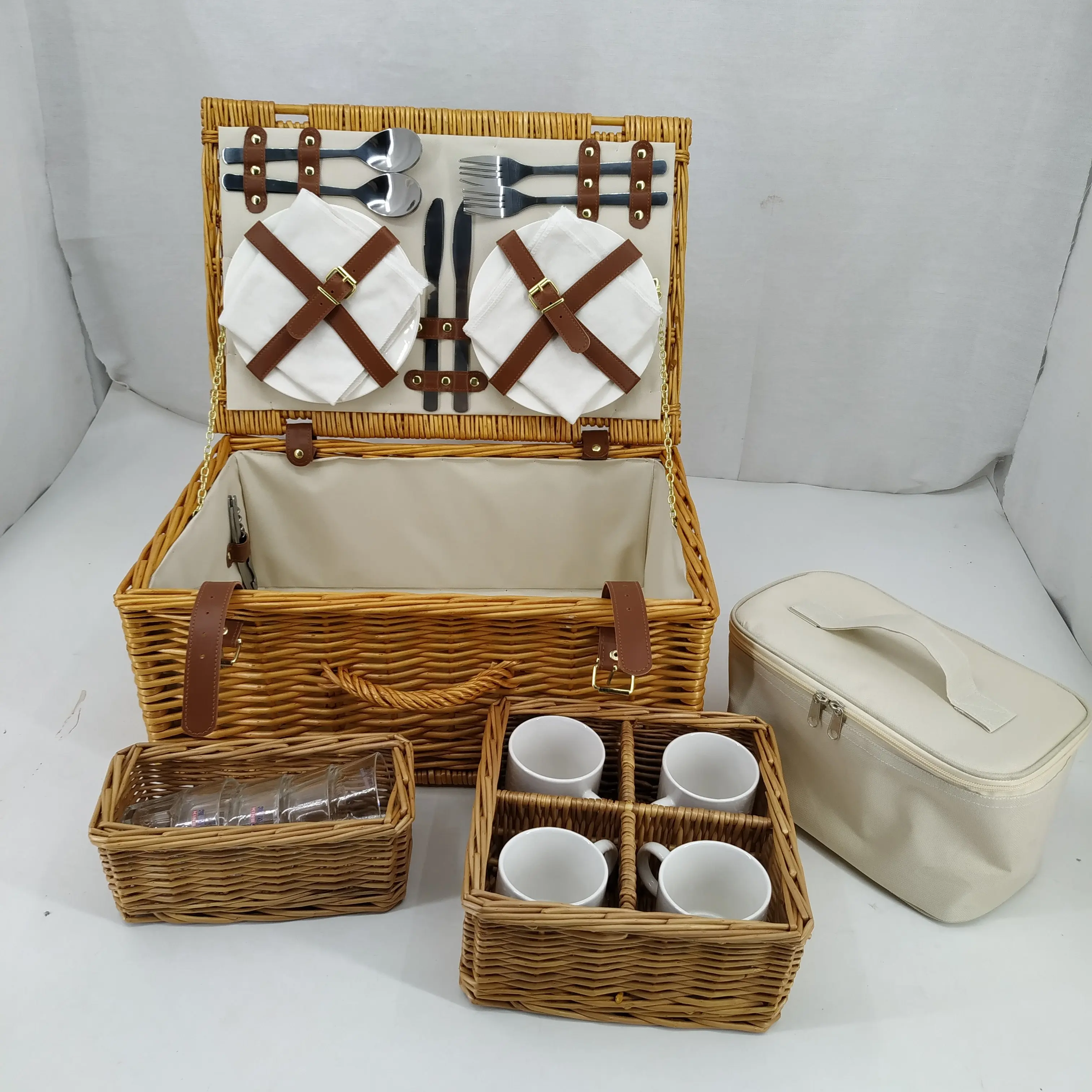 
100% handmade natural wicker 4 person picnic basket picnic sets rattan picnic basket 