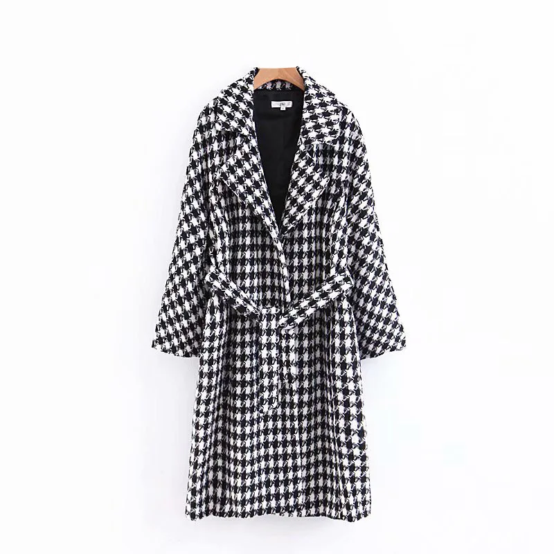 

Retro style grain back waist plaid overcoat slim figure long women trench coat