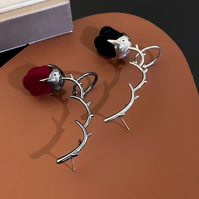 

GT 925 Silver Needle Rose Flower Ear Stud Ear Bone Clip Stud Earrings For Women