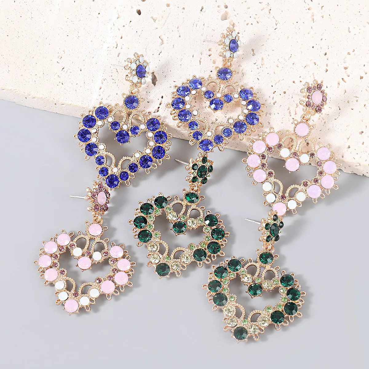 

Women Vintage Jewelry Colored Rhinestone Heart Statement Earrings Big Green Pink Crystal Heart Drop Earrings