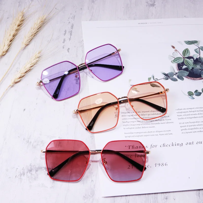 

Fashion Vintage Retro Child Cute Sun glasses Square Sunglasses For Kids, As the pictures show
