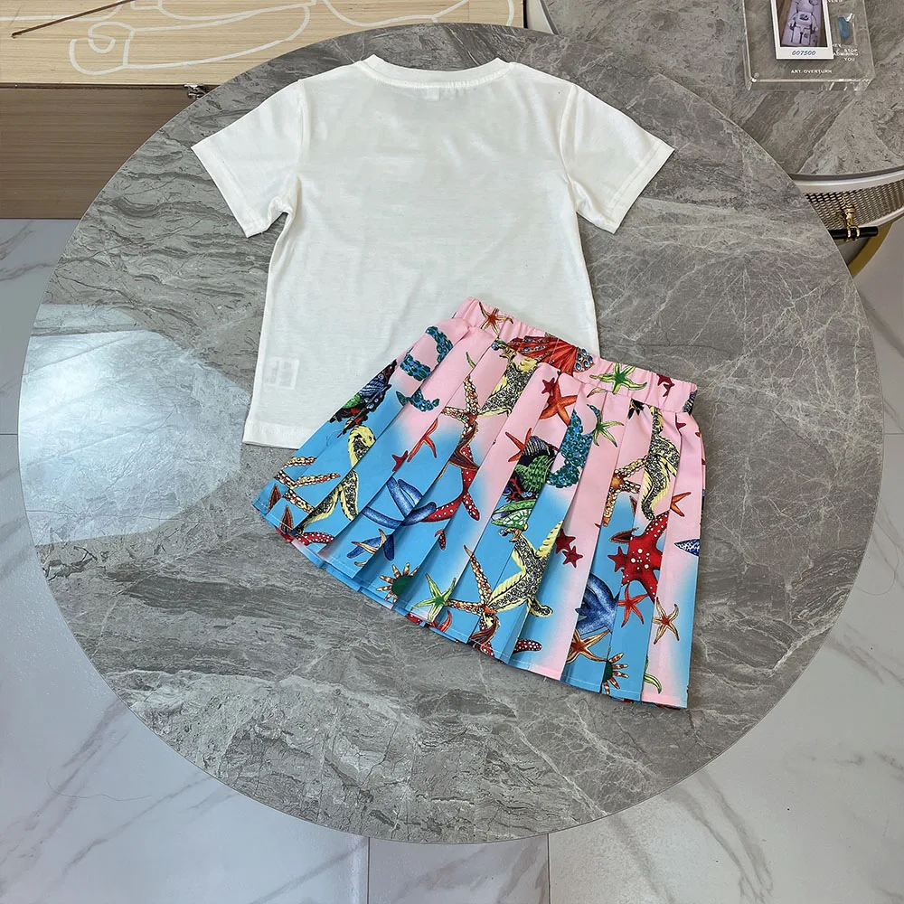 

Top Brand Quality Kids Clothing Sets 2022 Summer Fashion Desig T-Shirt with Starfish Skirt 2 PCS for Girls Shell Printed Sets