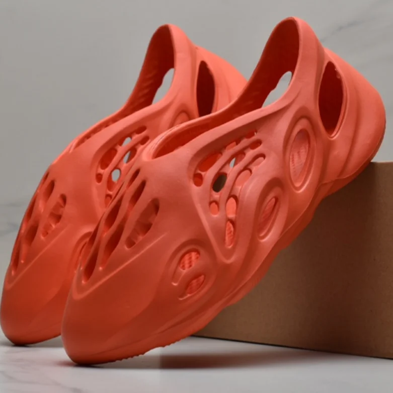 

AD Original Logo High Quality Men Slippers Brand Logo Custom Women Yeezy Slipper Sandal Foam Runner