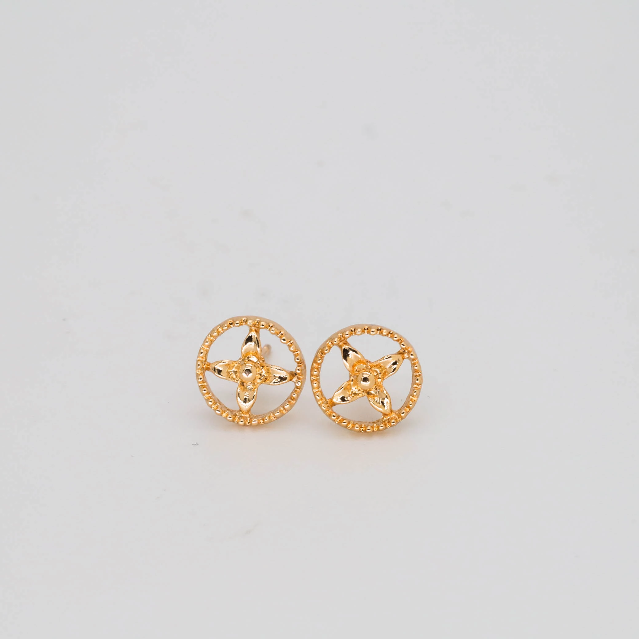 

New Arrival High Quality Fashion Jewelry Stud Earrings 925 Sterling Silver for Women Gift Zircon Party Stone GUN Wedding Origin, Gold color