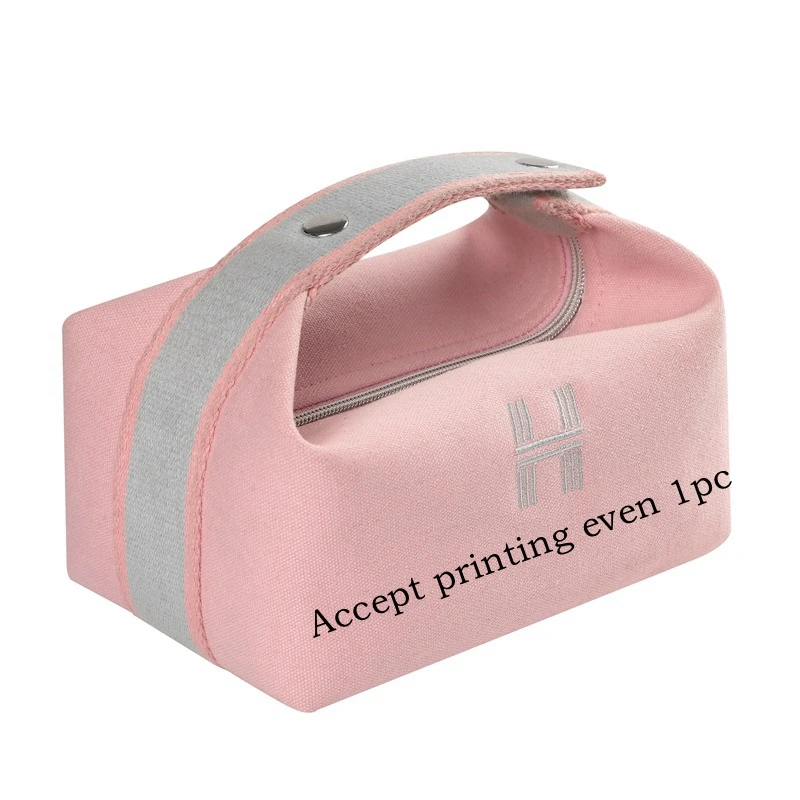 

2021 new simple style super-hot waterproof portable women's travel large capacity washing makeup pink fashion makeup bag