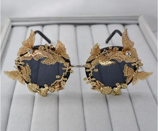 

Handmade 2021 Baroque Embossed Flowers Rhinestone Butterfly Sunglasses