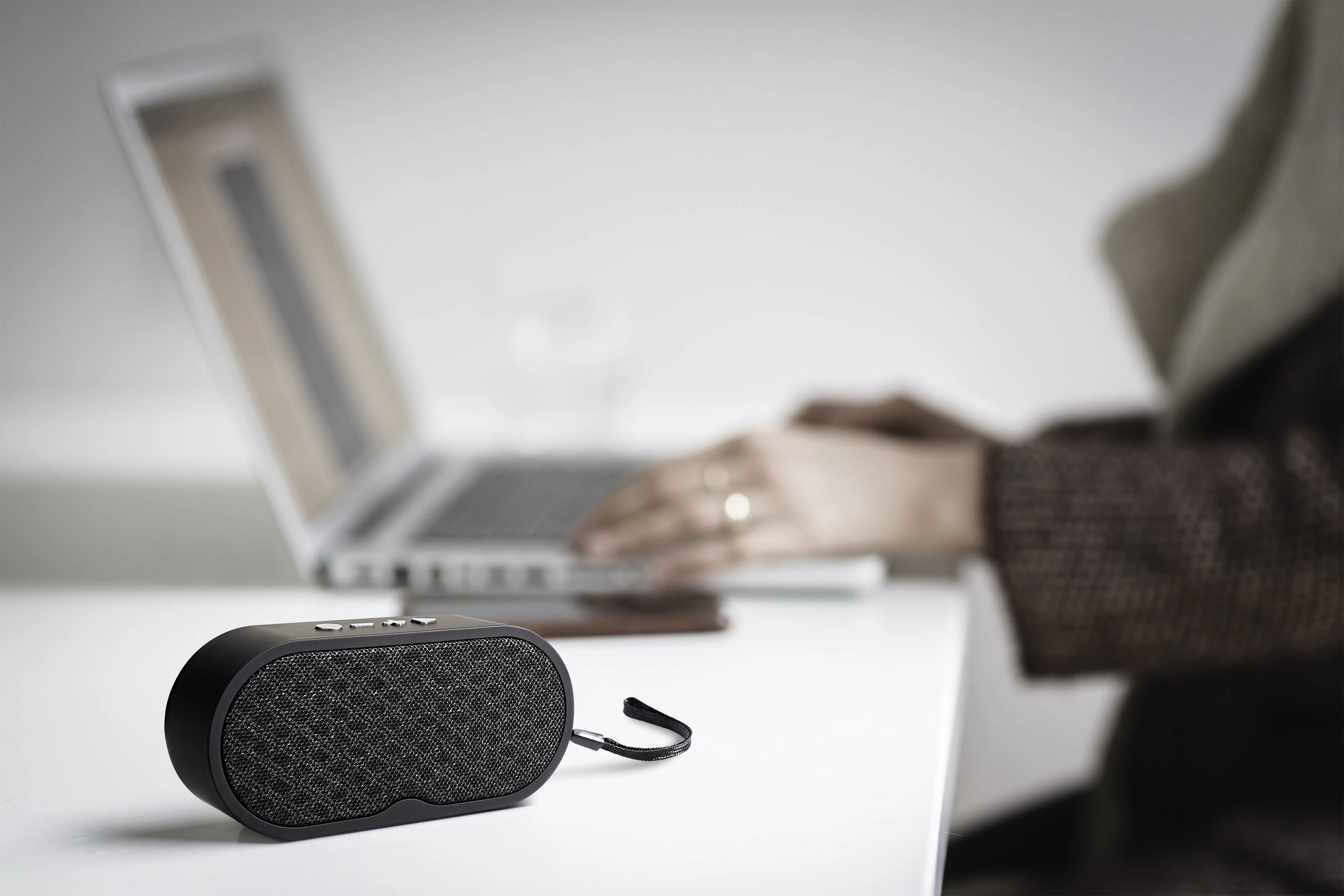 2021 Best Portable Mini Bluetooth Speaker With FM Radio For Christmas Gift - ANKUX.COM