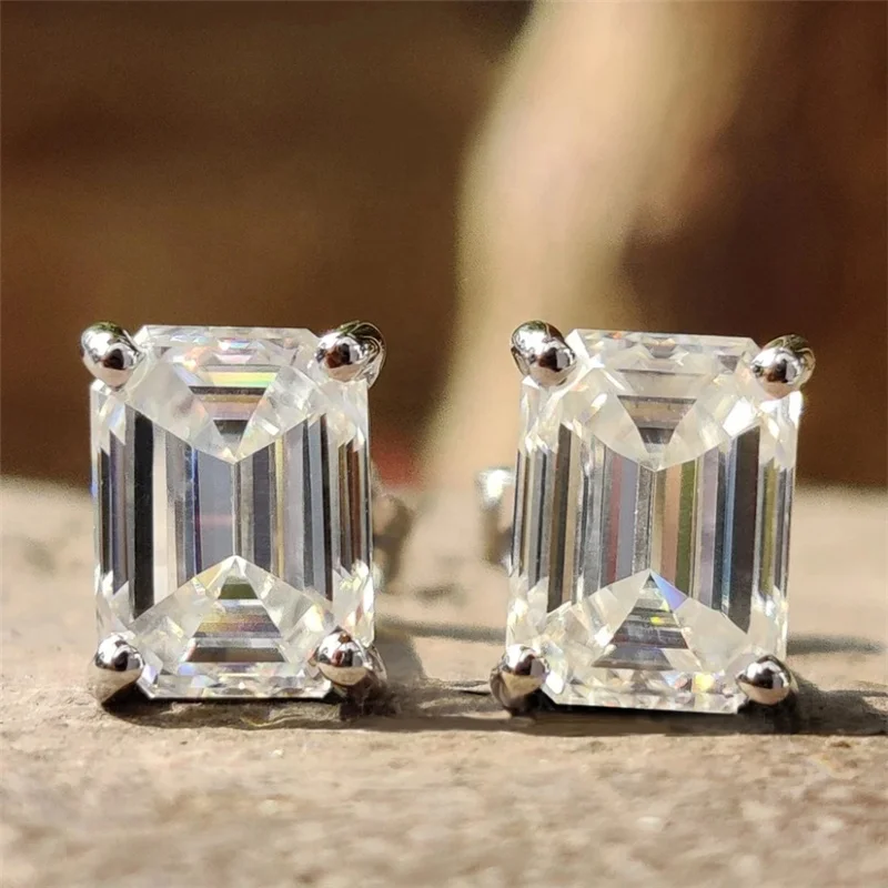 

DEF Color VVS 3.0 CT Sterling Silver 925 Emerald Cut Stud Moissanite Earrings