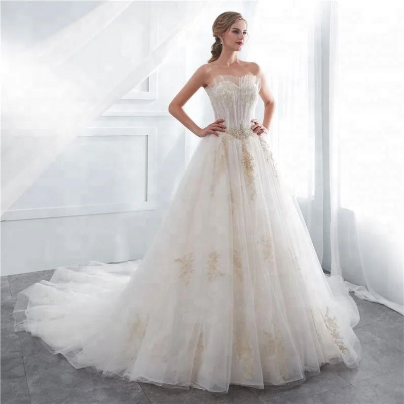 

2021New Style Wholesale Custom Made Plus Size White/Ivory Lace Tulle Gold Applique Bridal Wedding Dresses A Line Bridal Gowns