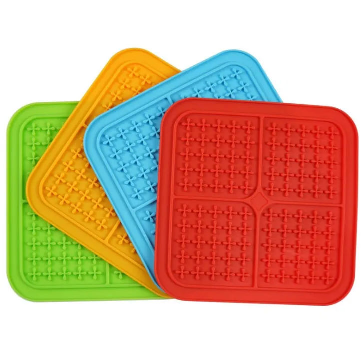 

Dog Lick Pad Pet Bathing Distraction Pads Silicone Slow Feeder Lick Mat with Strong Suction dog lick mat, Green/blue/orange/red