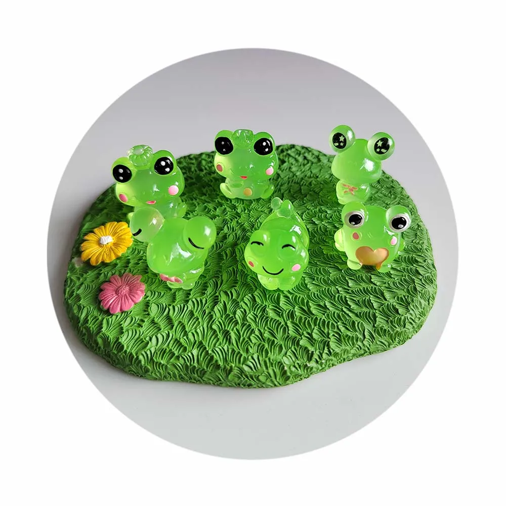 

Resin Mini Frog DIY Glow In Dark Kids Slime Toys Accessories Micro Landscape Doll House Ornament