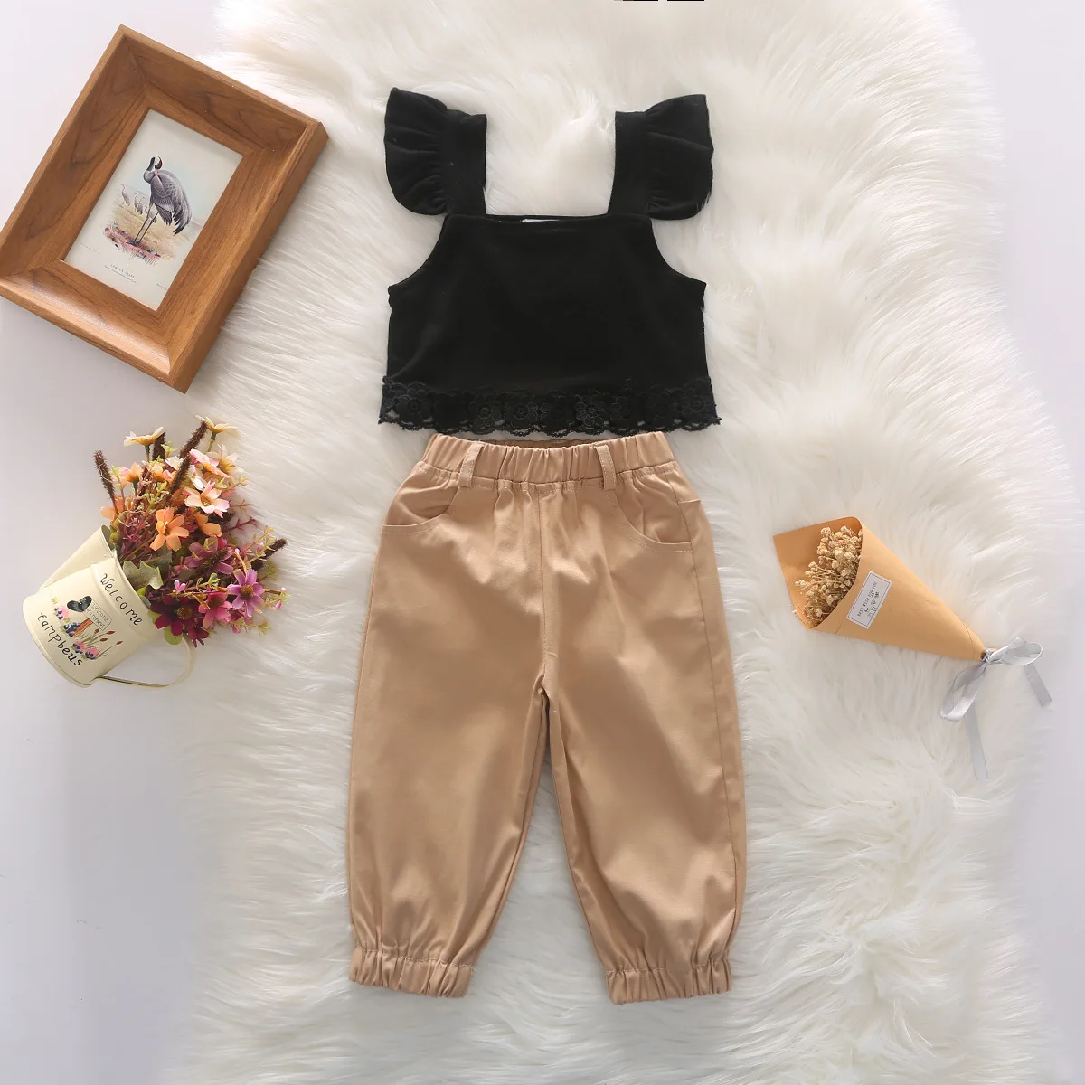 

Wholesale Children Summer Stretch Lace Edge Fly Sleeve Tops Elastic Sweatpants Girl Costume