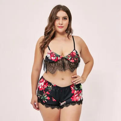 

New European and beautiful women plus size xxxxnnnn sexy cute lace lingerie set