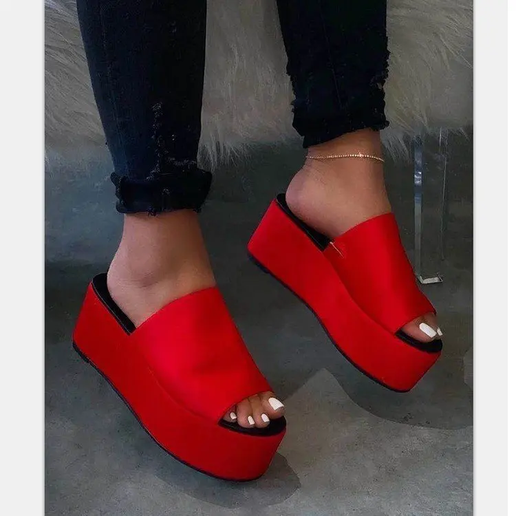 

Hot sale 2021 summer new plus size women's shoes camouflage platform platform sandals and slippers, Picture