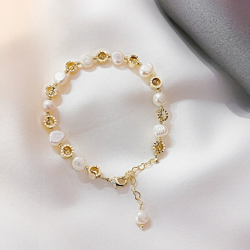

Barlaycs 2020 Fashion Charm Designer Adjustable Natural Freshwater Pearl Gold Beaded Flower Bracelet for Women Jewelry