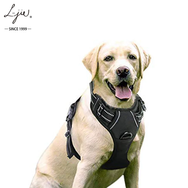 

2020 Heele pet supplies custom processing,dog pull skateboard sports chest back neon dog sport harness, Black