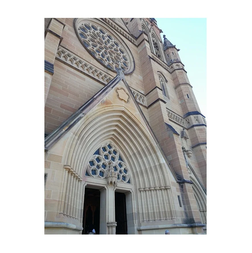 arch window sill limestone.jpg