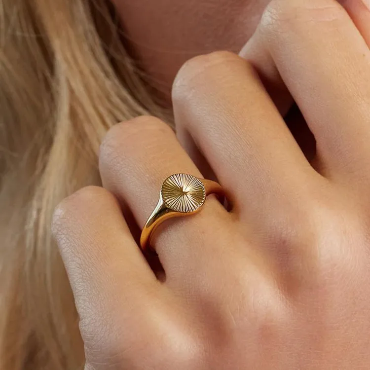 

never fade 18 k gold plated stainless steel vintage sun signet ring for women