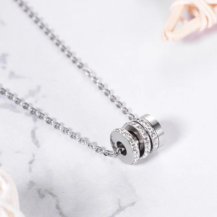 

Qings Fashion Rotating full diamond three-ring small waist necklace