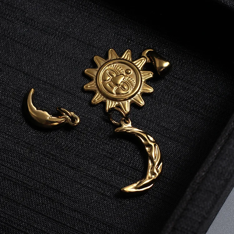 

Wholesale Necklace Pendant Sun Moon Shape Gold Stainless Steel Jewelry Star Pendant