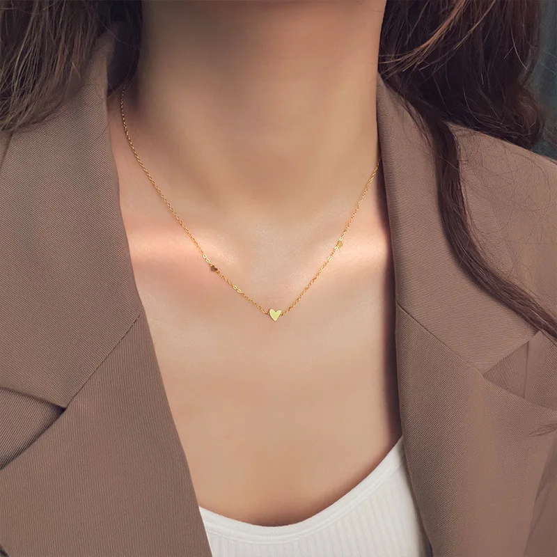 

HOVANCI Minimalist Jewelry Love Heart Necklace Stainless Steel Jewelry 18K Gold Plated Clavicle Chain Necklace