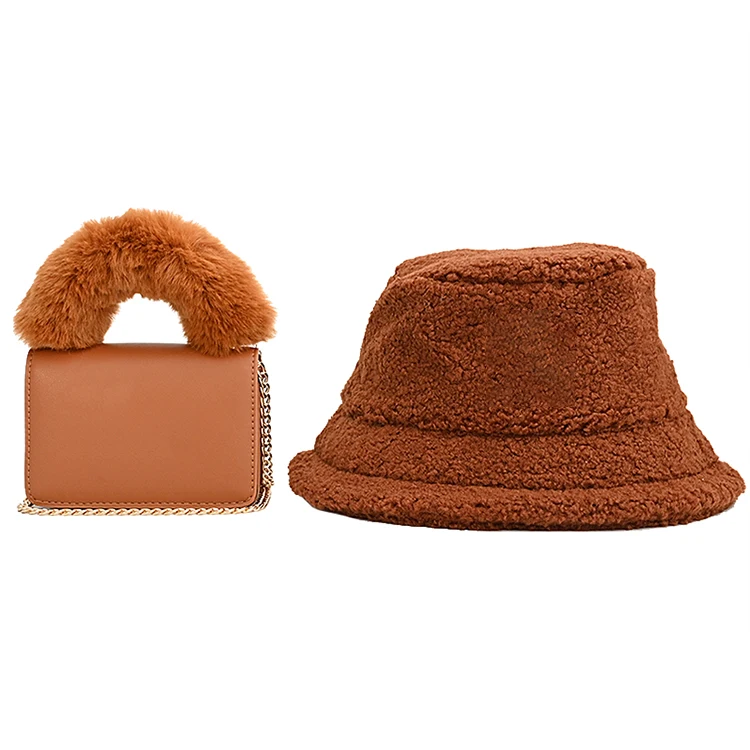 

2020 Tote Bag PU Plush Female Bag Lamb Wool Fisherman Hat Luxury fashion famous designer, White