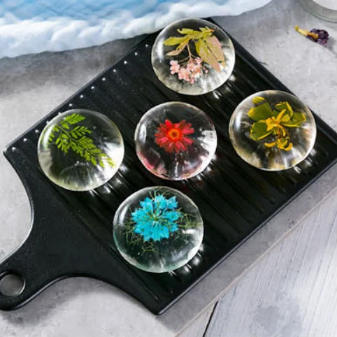 

Amazon Beauty Care Skin Soap Transparent Dried Flower Amino Acid Handmade Soap Acne Removing Face Soap