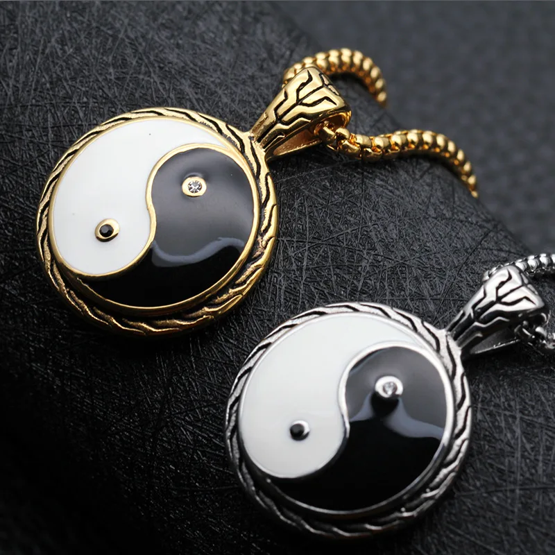 

Vintage Yin Yang Eight Diagrams Array Tai Chi Chinese style stainless steel pendant, Silver color