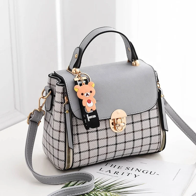 

Lattice Bear Shoulder Flap Plaid Designer Handbags Casual Crossbody Bag luxury ladys hand bags