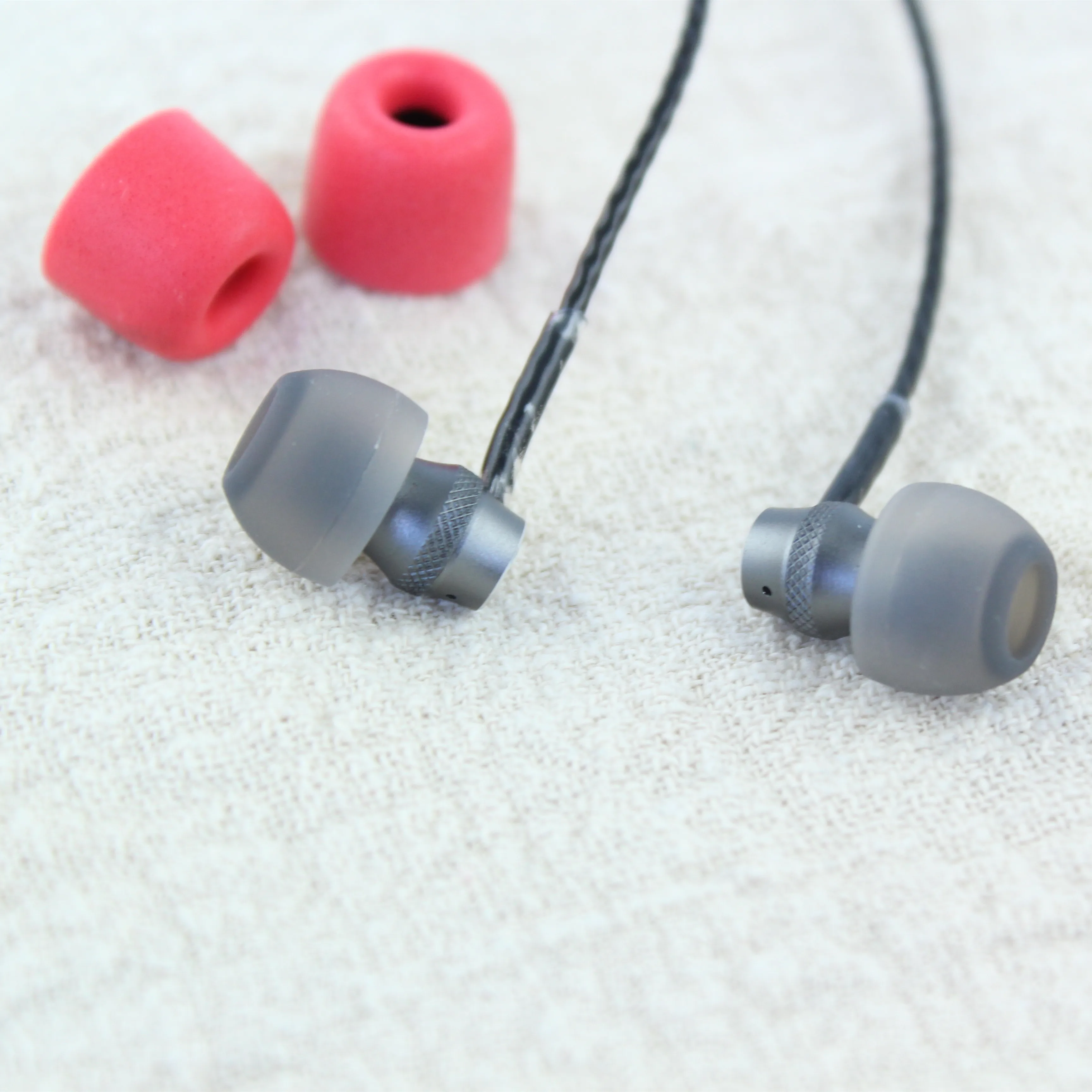 In-Ear Mini best sound headphones earphones for Audiophile Portable Media Player