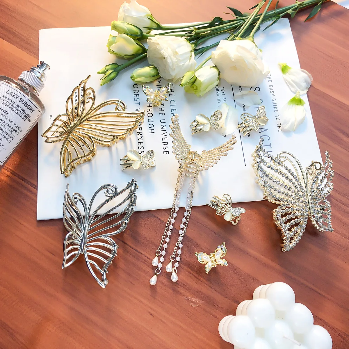 

Dainty Strong Hold Freshwater Pearl Butterfly Hair Claw Rhinestone Crystal Butterfly Tassel Hair Claws Clip Women Jewelry