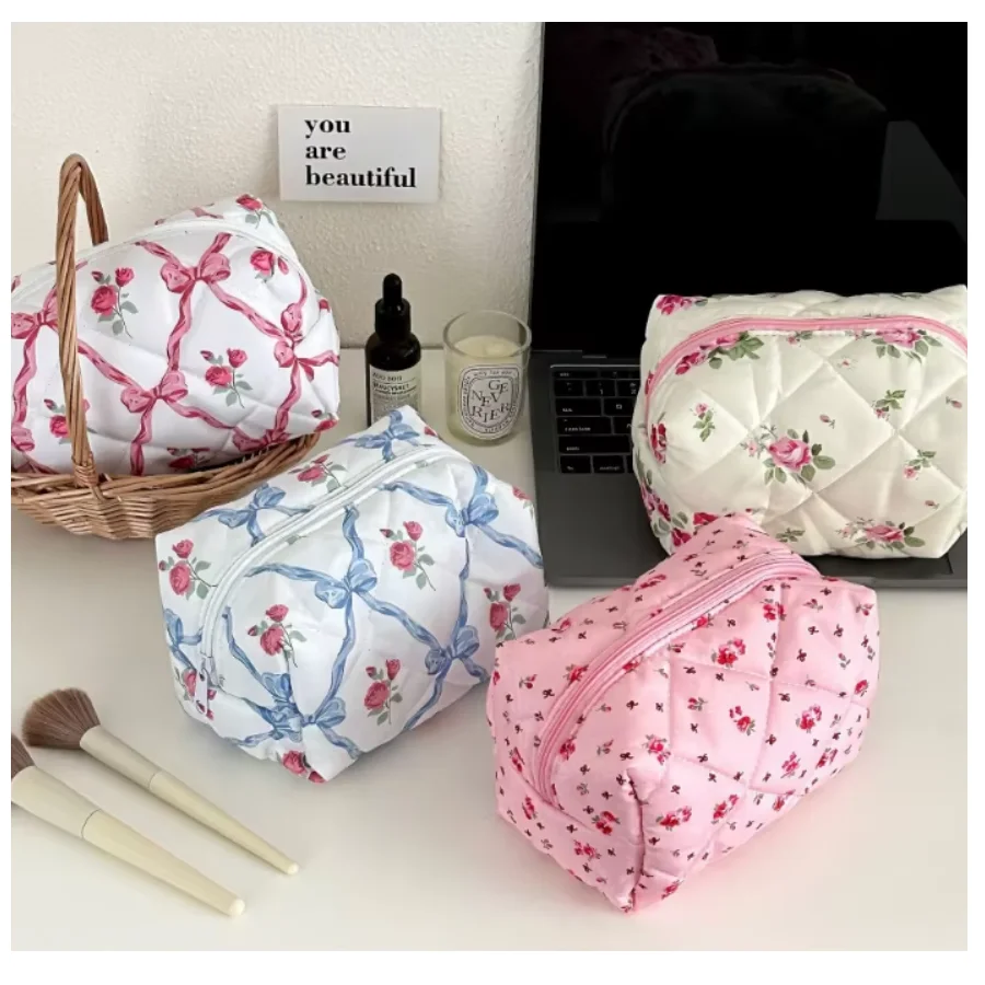 YY Handmade Cotton Makeup Bag for Women Aesthetic Girl for Toiletry Bag with Bow Detail National Style Handmade by Women