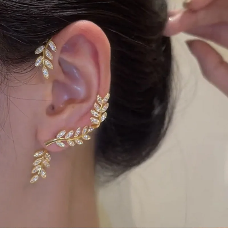 

Newest Hot Selling Non-Piercing Leaves Shape Earring For Women Gold Silver Plated Sparkling Crystal Leaf Ear Cuff Clip