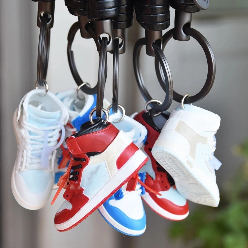 

Wholesale 3D miniAj model sports shoes leather lanyard keychain high quality key ring can be equipped with gift box, Customized color