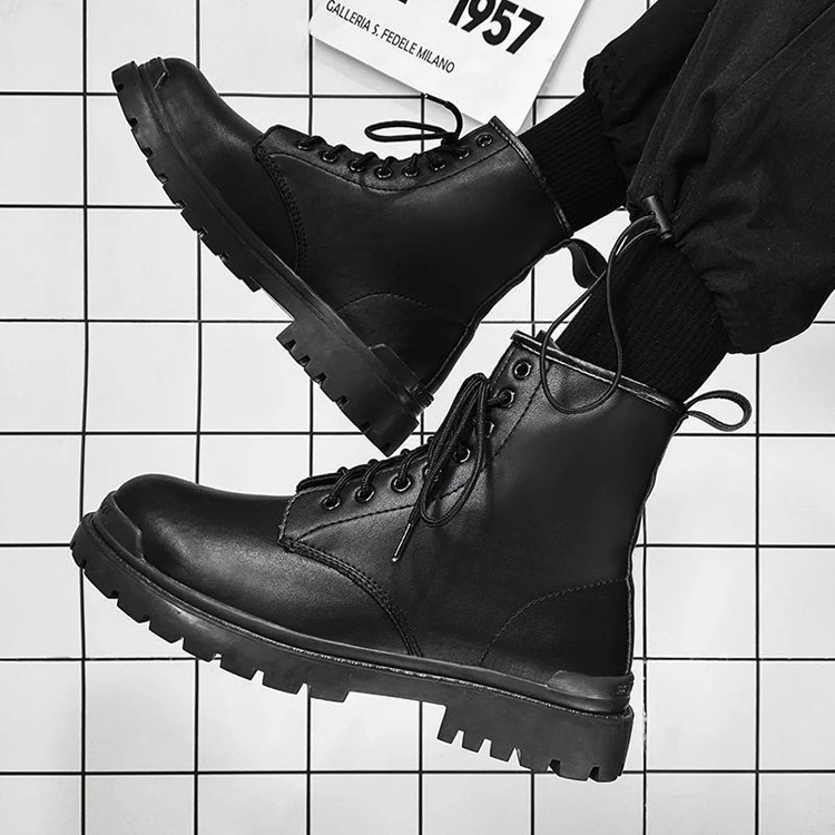 

2021 Men Martin Boots High-Top Leather Tooling Martin Boots Fashion Black Plus Cotton Leather Shoes Comfortable Combat Boots