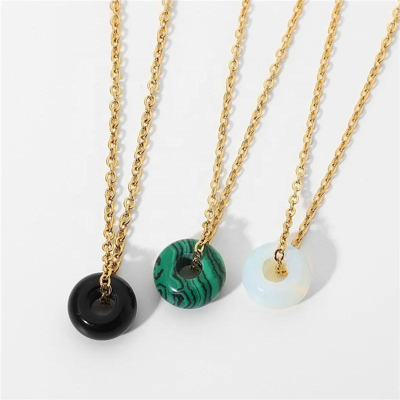 

New Fashion Jewelry Natural Raw Stone Black Stone Bead 18k Plated Gold Stainless Steel Pendant Necklace Women