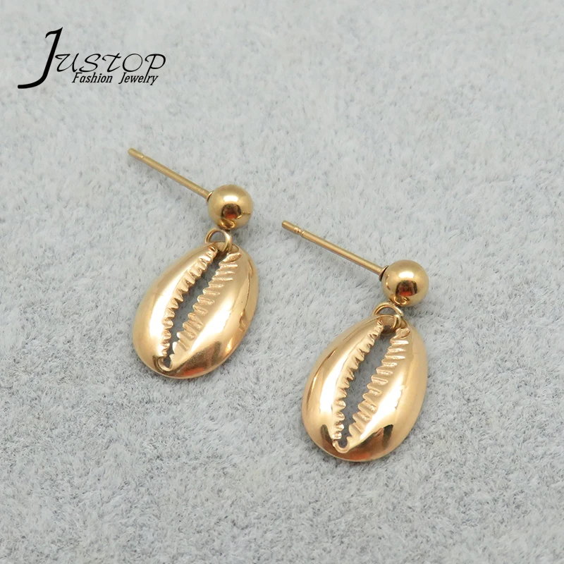 

Beach Style Stainless Steel Gold Jewelry 18K Earrings With Cowry Pendant