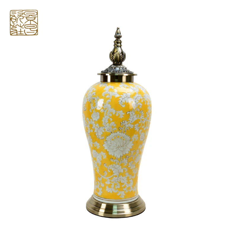 
Yellow porcelain luxury home decoration reproduction antique wholesale ceramic vase 