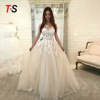 

Pretty Long Lace Wedding Dress Plus Size wedding Gown