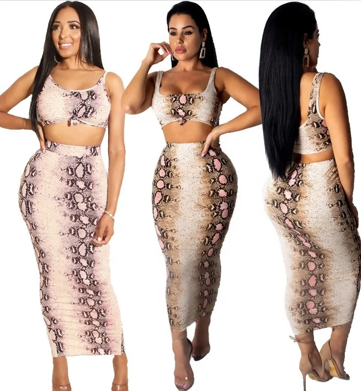 

LW 19223 INS hot sale crop top 2 piece women sets long skirt with belt high quality tie dye 2 piece set, 2 colors available