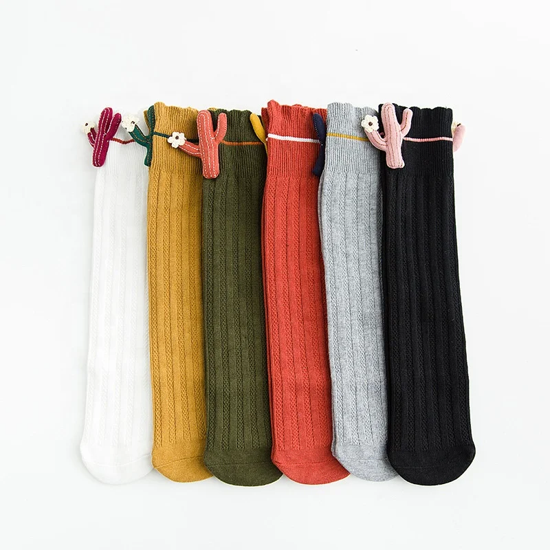 

100% Cotton Spring Knitted Funky Long Baby Knee High Socks, Pantone color