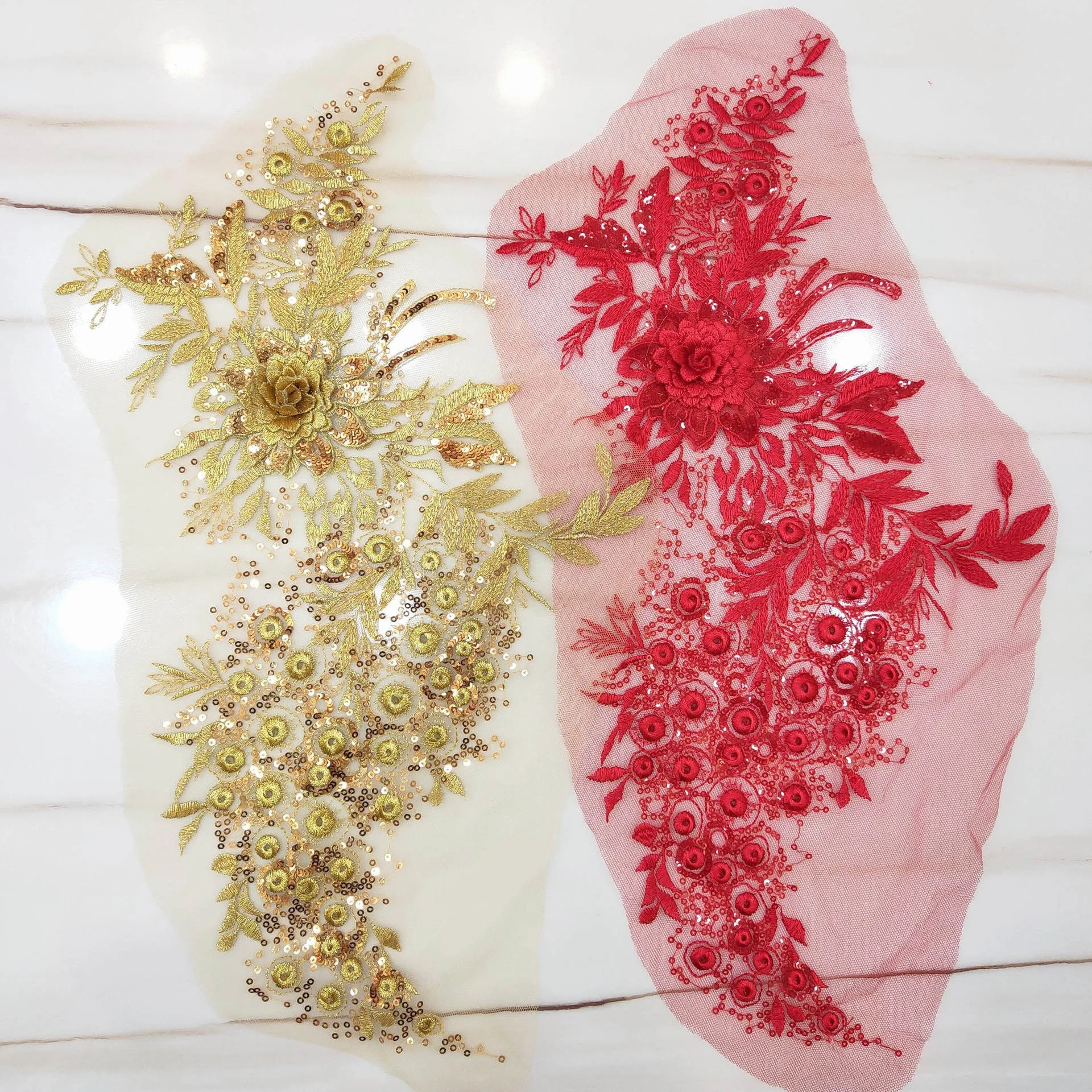 

Elegant 3d flower embroidery sequined bride lace bodice fabric applique, As pictured
