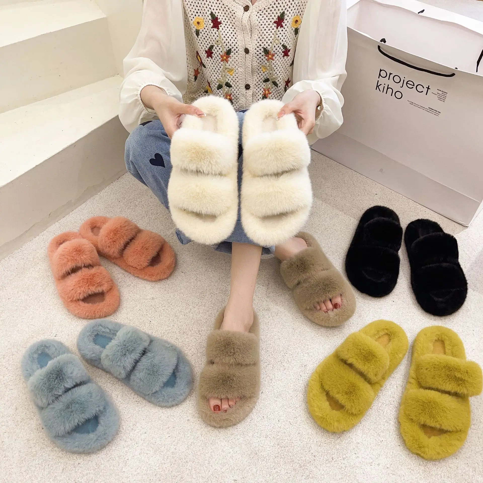 

Luxury and comfort fluffy slippers flat plush faux fur open toe slides, indoor bedroom house women fur slides, Requirement
