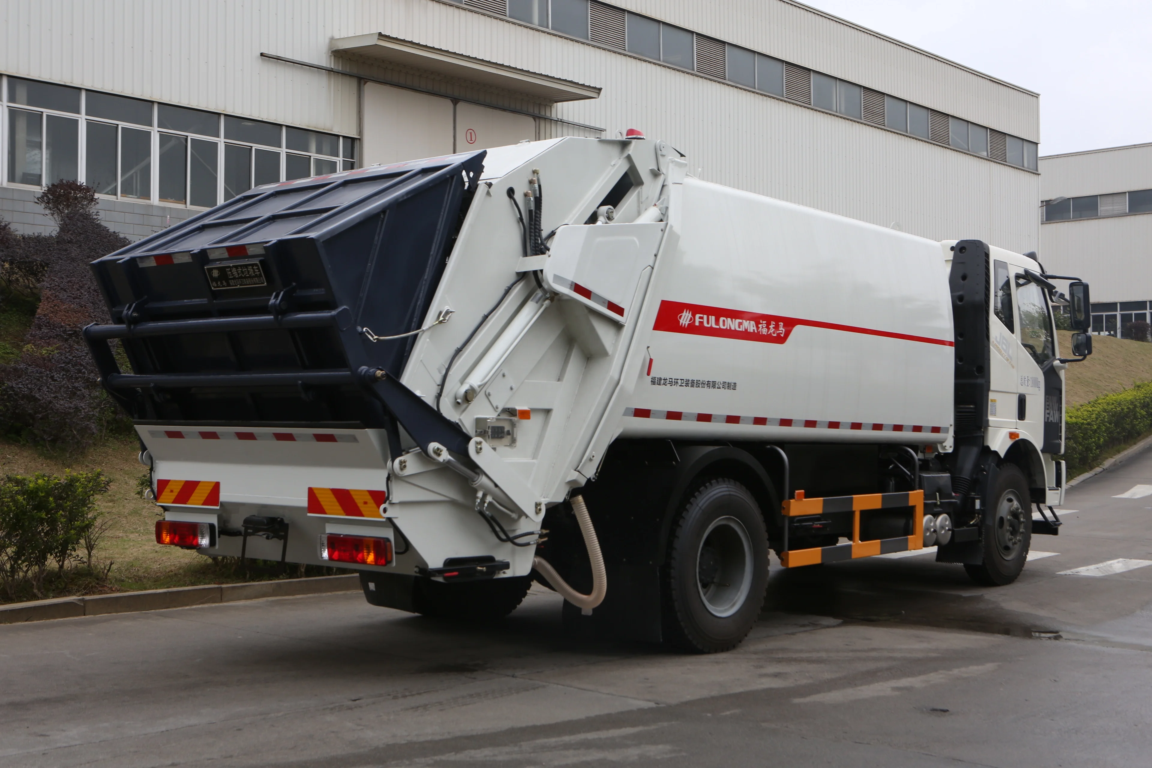 
FULONGMA 18 ton garbage compression truck with bin lifter garbage vehicle 