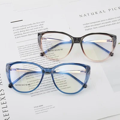 

New Design Anti-blue Glasses Ladies Flat Collage Cell Phone Cat Eye Girls Computer Glasses TR Frame Reading Glasses 2021, Custom color