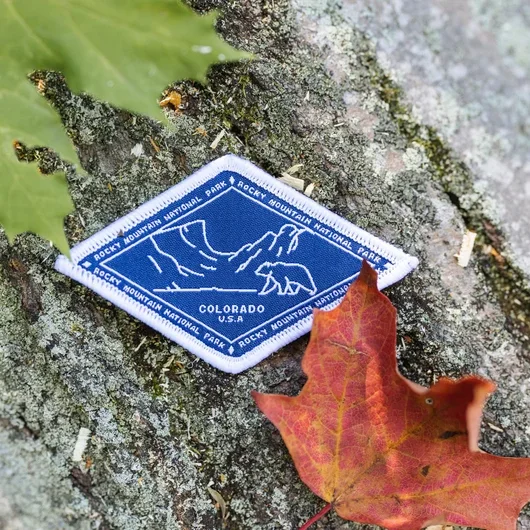 

Factory made woven patch custom Machine Woven Square Patches heat seal woven patches